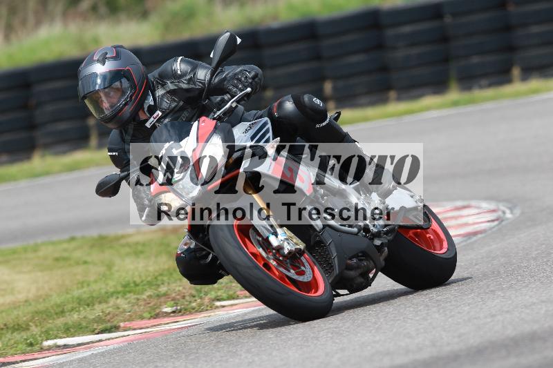 Archiv-2022/13 25.04.2022 Plüss Moto Sport ADR/Freies Fahren/96